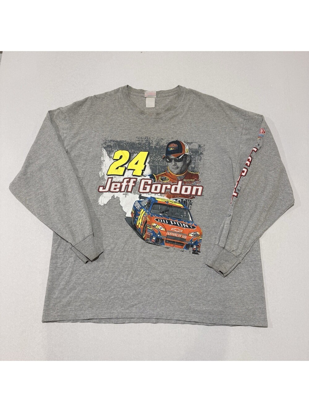 Vintage 2000s NASCAR Jeff Gordon #24 DuPont Impala SS Long Sleeve T-Shirt Sz 2XL